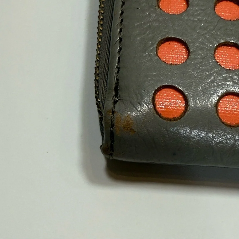 Fossil Gray Cutout Dot Zip Around Leather Wallet With Wrist Strap‎